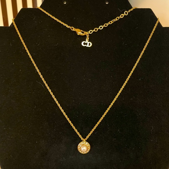 Christian Dior Necklace - Excellent Condition - Picture 1 of 8